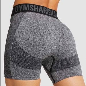 Gymshark flex shorts- black marl/charcoal
